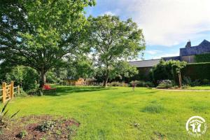 B&B / Chambres d'hotes Le jardin de quercus : photos des chambres