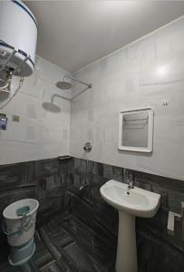 Ms Cozy Unwind - Hazel