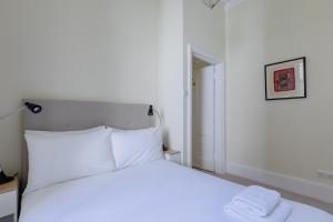 Refined 2BD Flat Between Westminster and Chelsea