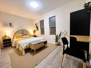 Stylish 3 Bedroom Apartment - South Hedland
