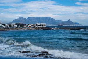 Kleinbaai Cottage on the Sea