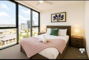 KozyGuru | Fortitude Valley | 2 Bed APT