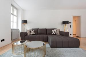 Luxuriöses Apartment mitten im Zentrum in Ruhelage mit AC