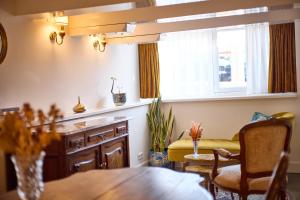 Studio next to Skinny Bridge near Rembrandtsquare