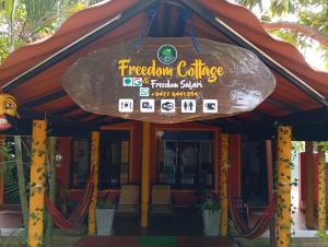 Freedom Cottage & Safari