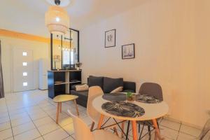 Le Faubourg - Terrasse Centre Equipee