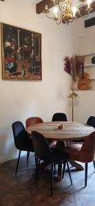 Gouda city center apartment with private garden and 2 bicycles