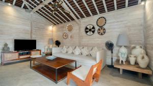 Villa Taramille by Villa Finder