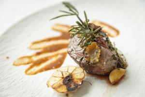 Poseidon Beach Resort - a NEW 5-Star Experience - PREMIUMINCLUSIVE, FREE Beach Access, EV station