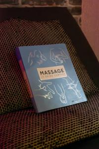 Appartements 50 Nuances de Bonheur a 2, Balneo, Table massages : photos des chambres
