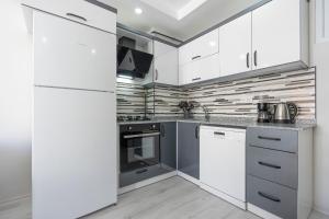 Maxi Prime Homes Near Kaleiçi & AVM