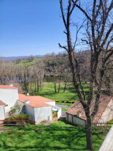 Charmante petite maison terrasse vue sur lAllier