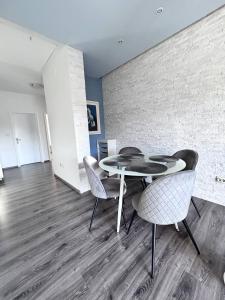 ASTAREA - Penthouse in nature-free private parking-jacuzzi-terrace & balcony-peace