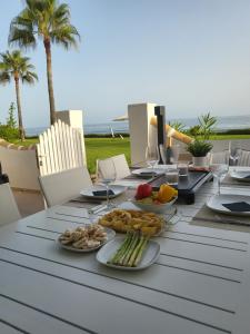 Calahonda beach paradise