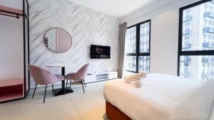 2 Paztonz Suite Damansara By Light House