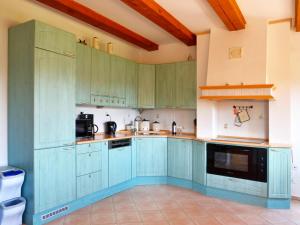 Stupná Holiday Home with Garden