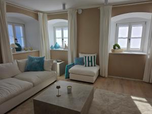 Kavaliershaus Wallerstein, stilvolle Wohnung mit Privatparkplatz