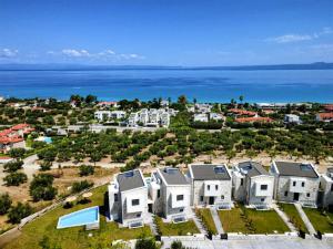 Olive Grove Panorama Suites-Luxury Sea View Villas in Halkidiki