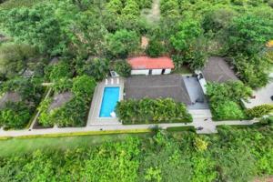 Lush Resorts-13Villas- Pool-Meals- Projector- 45 Pax