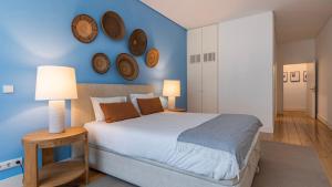 Charming Santos Apartment by LovelyStay