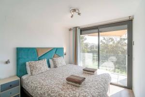 CYV - 3 Bed , poolyear round, go golfing