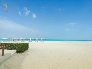 1BR Lilac Breeze - Chic Urban Retreat