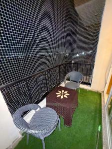 Moonlight stay near expo mart