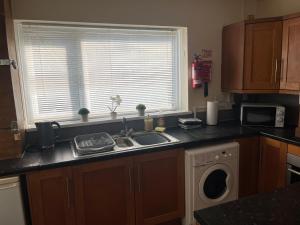 101 - Room 4 - Uplands