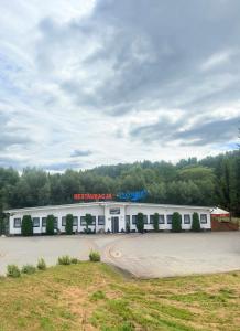 Kompleks Rekreacyjno-Wypoczynkowy i Restauracja STRUMYK