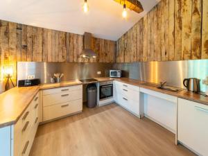 Lush chalet near lake of Bütgenbach