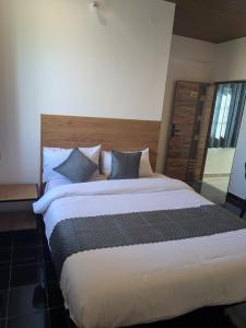 Hotel Virat Stay