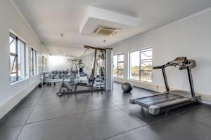 Urban Oasis Apartments at 7 on Middle