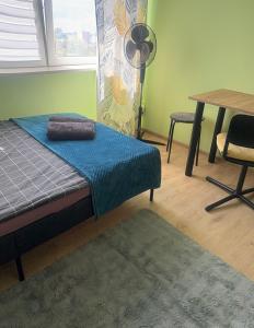 ClickOnTheCozyLime room pokoje Czechów