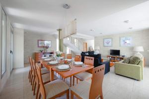 3378 Villa Portichol