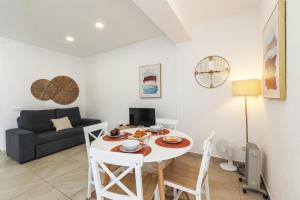 B88 - Mendonça Street Apartment