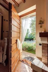 Historic Village With Pool Near Todi