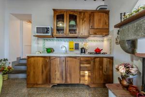 Apartment In A Farmhouse Overlooking Val Di Chiana