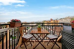 Cute Studio In The Sun