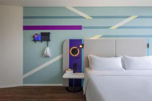 Tru by Hilton Hoa Binh City Centre