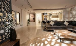Al Mughrizat Home with Workspace Fast WiFi