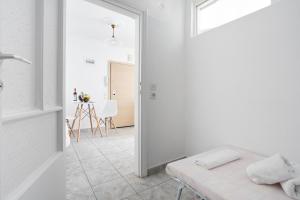 Minimal Apt in the Heart of the city