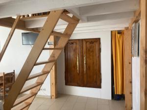 Appartements Studio renove avec parking, wifi, proche plage et centre - FR-1-418-93 : photos des chambres