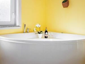 12 person holiday home in Tarm-By Traum