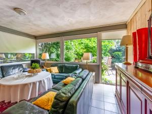 Oud-Rekem Heritage Hideaway