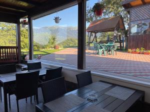 Casa Elena - vedere la munte