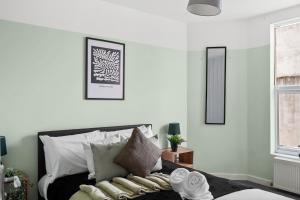 The Green Suite in Bristol City Centre