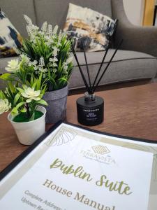 Uptown BGC 1BR Modern Pool View Unit by Terravista