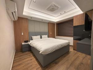 Hotel Plaza 14 Jammu, Near Railway Station