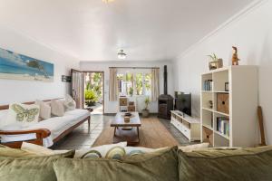 Casa Strelitzia by Escape Home