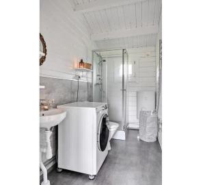 Cozy Cottage near lake